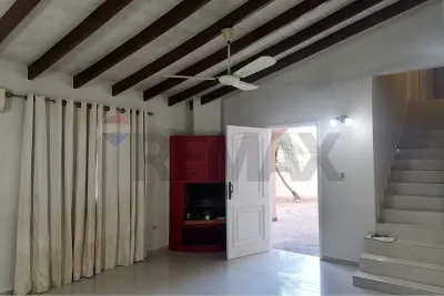 Casa de 4 dormitorios en Alquiler en Mariscal Estigarribia, Asunción