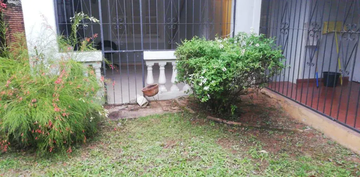 Casa de 3 dormitorios en Venta en San Jorge, Asunción - Image 4