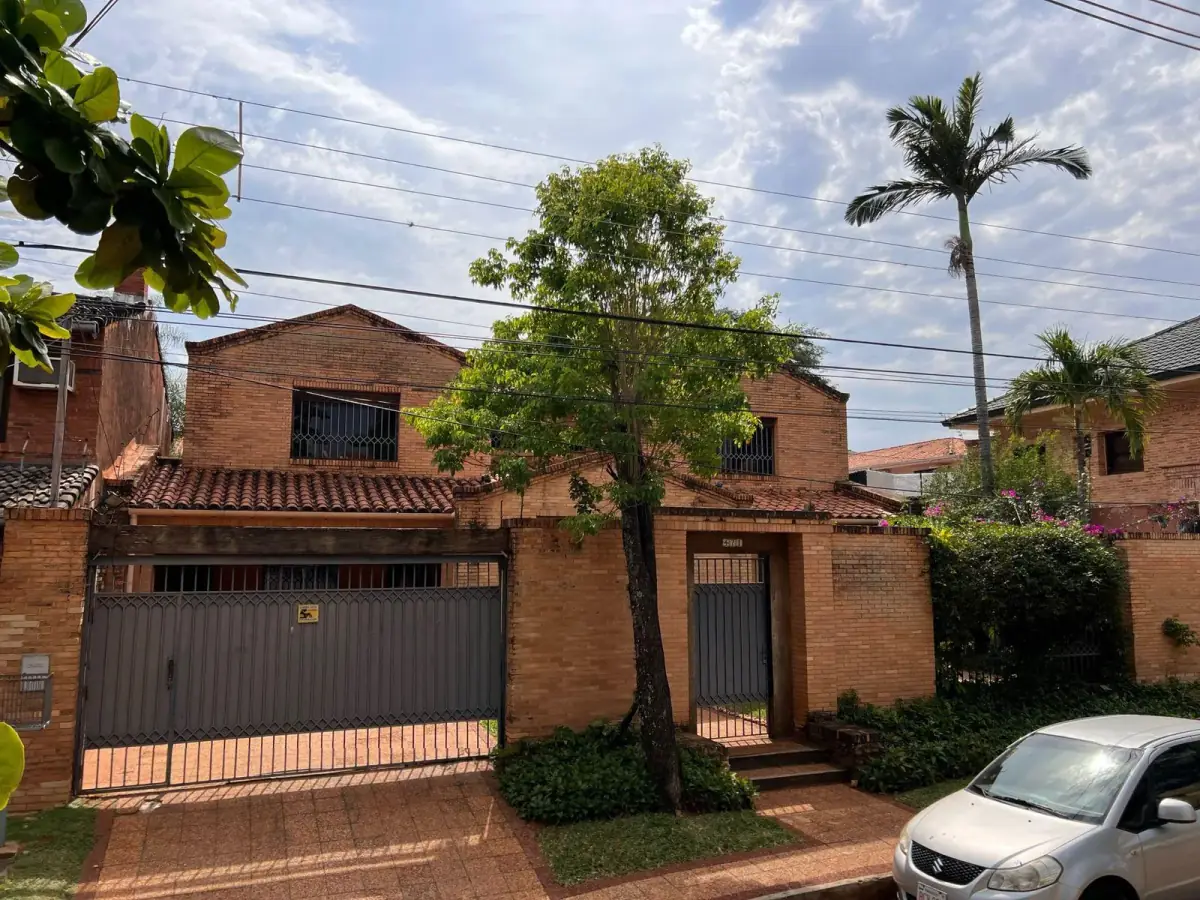 Casa de 4 dormitorios en Venta en Mburucuyá, Asunción - Image 13