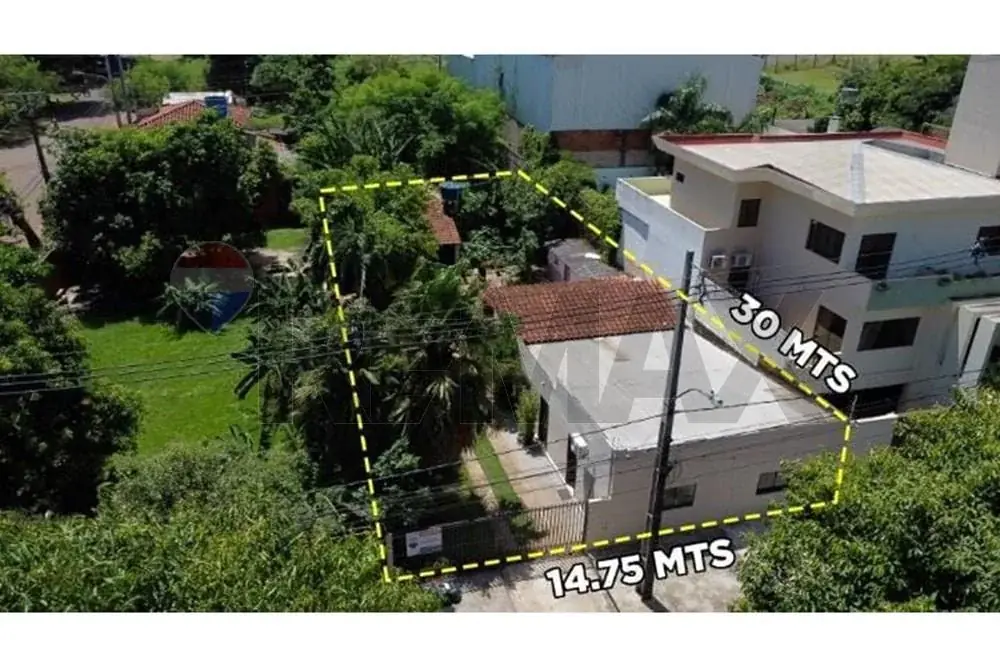4-Bedroom House for Sale in Che la Reina, Ciudad del Este