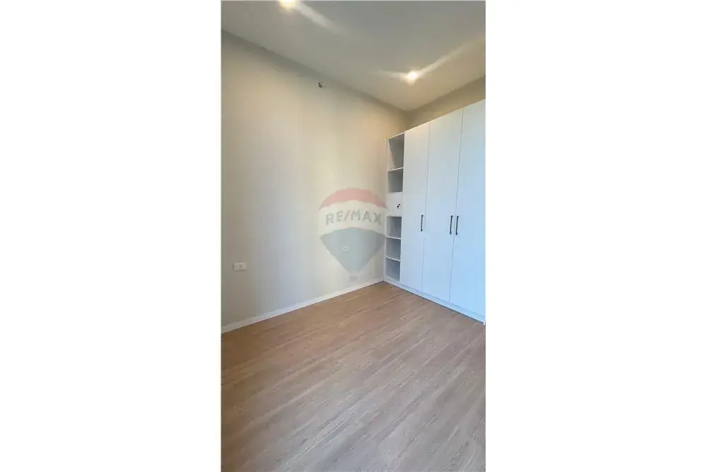 Departamento de 2 dormitorios en Venta en Recoleta, Asunción - Image 3