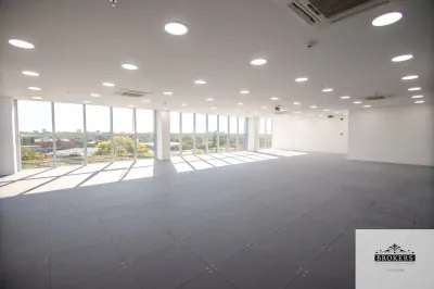 Office for Rent in Villa Morra, Asunción