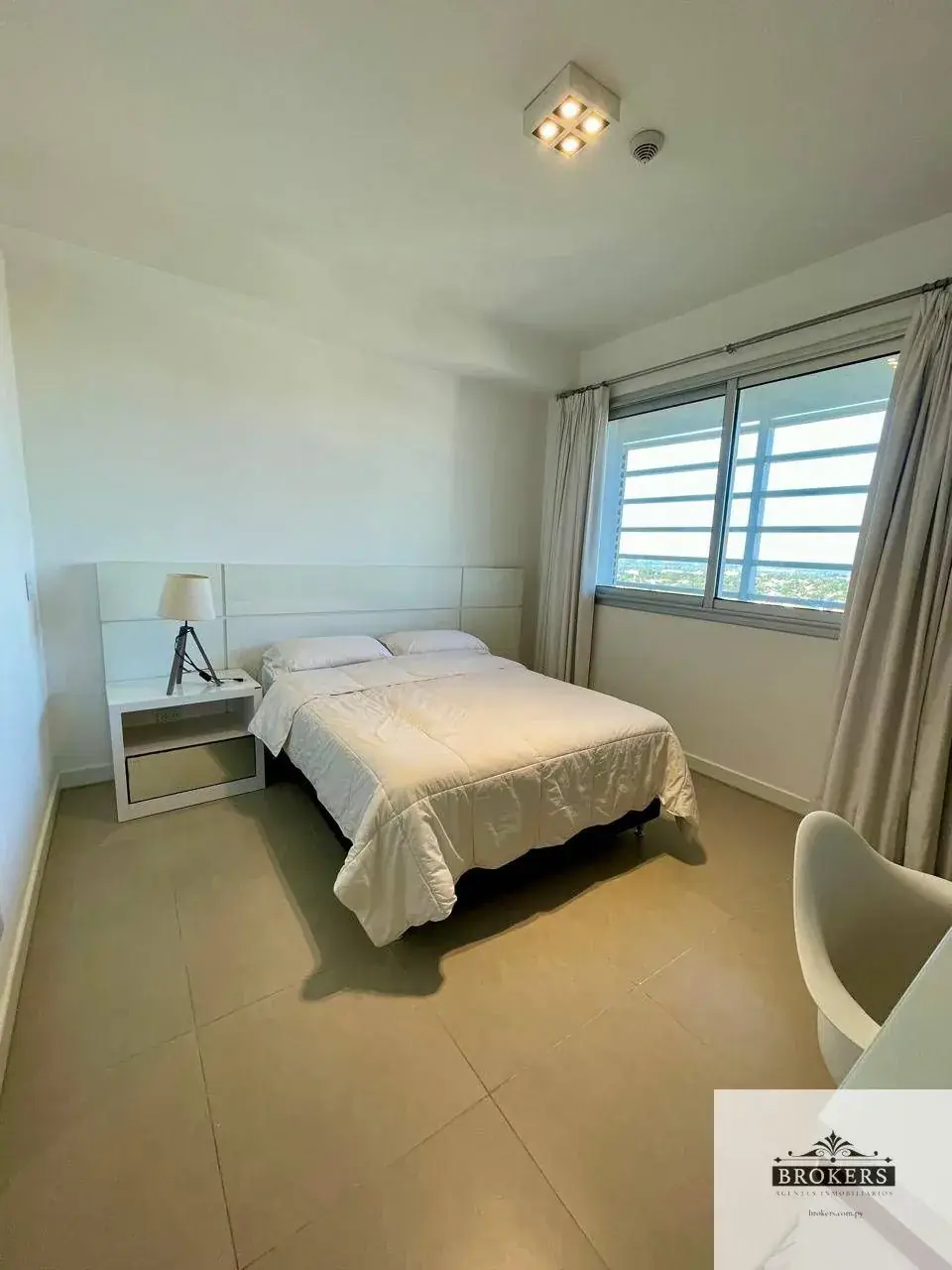 Apartamento de 4 quartos à Venda em Mburucuyá, Assunção - Image 14