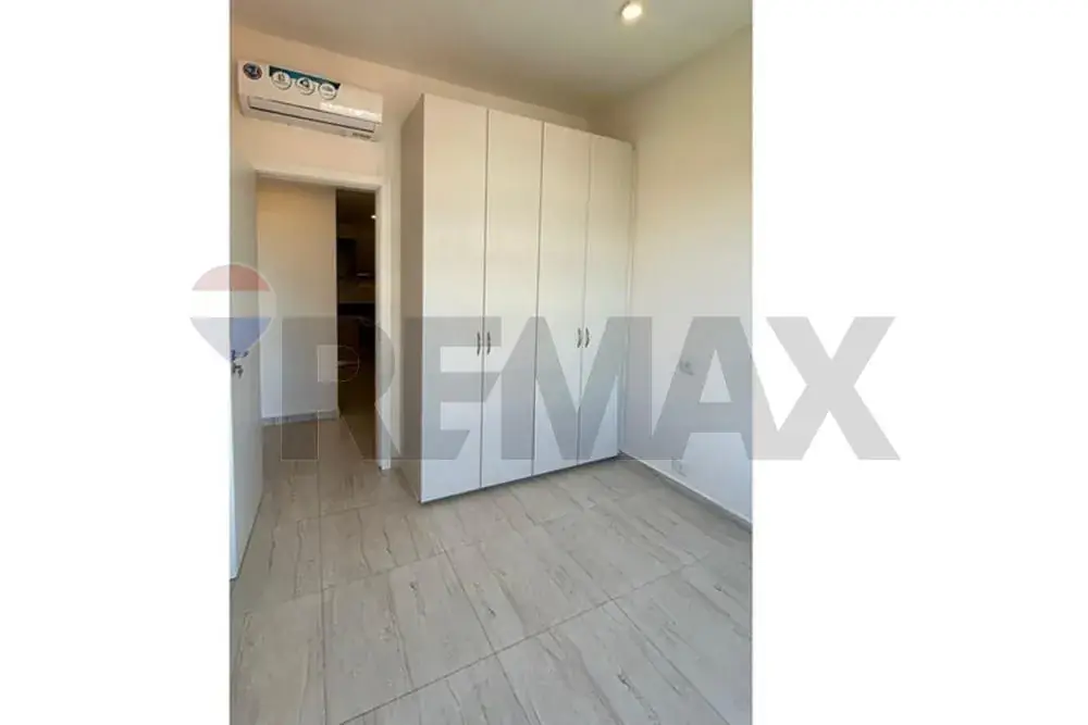Departamento de 2 dormitorios en Venta en Herrera, Asunción - Image 10