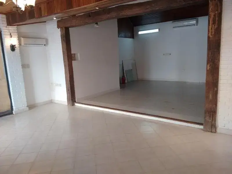 Casa de 4 dormitorios en Venta en Recoleta, Asunción - Image 5