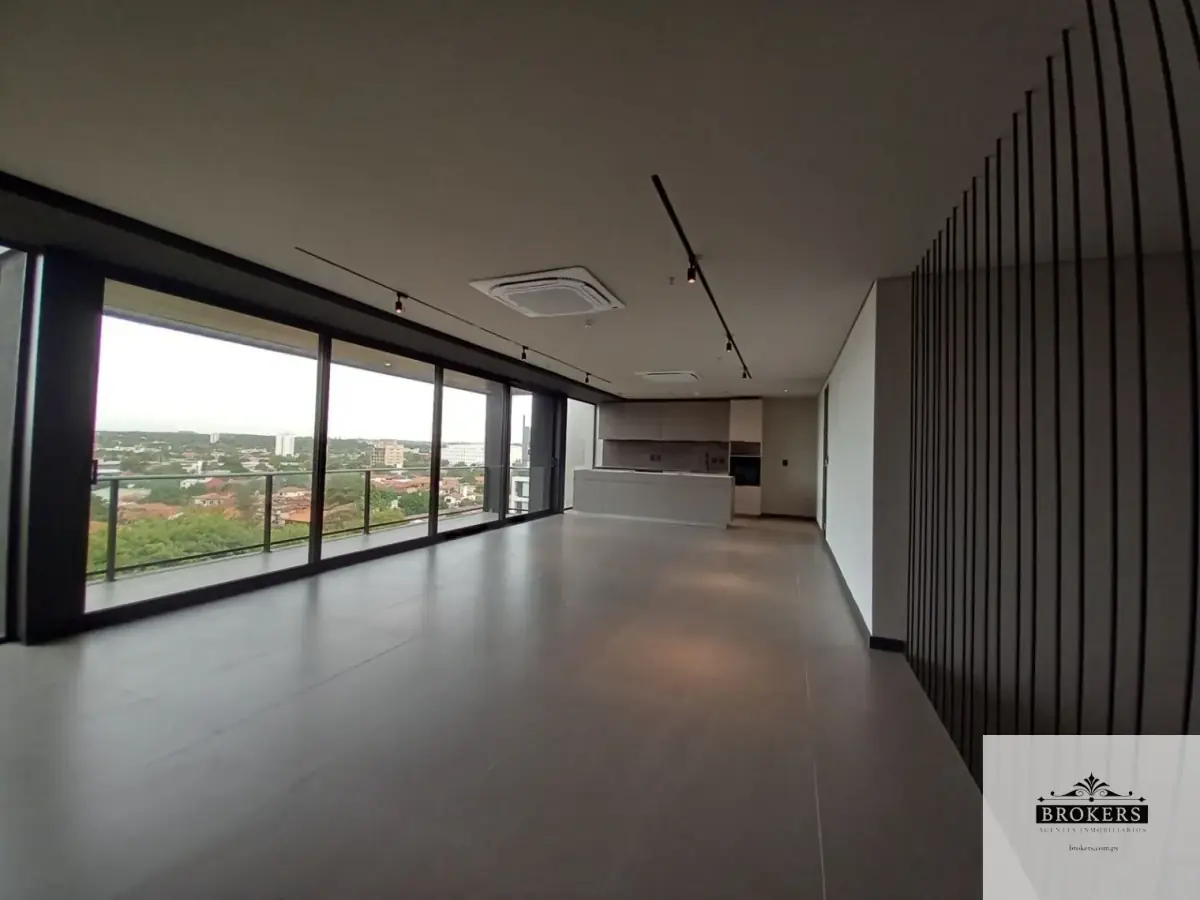 4-Bedroom Apartment for Sale in Herrera, Asunción - Image 18