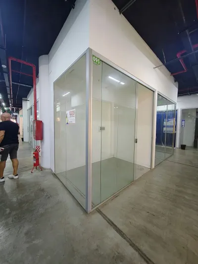 Local Comercial de 22m² en Venta en Central, Mariano Roque Alonso