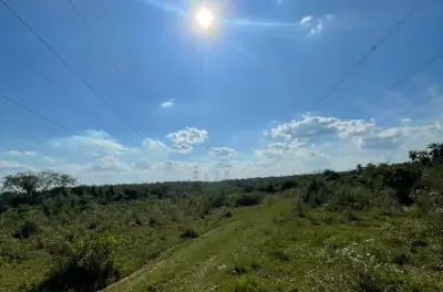 VENDO HERMOSA PROPIEDAD EN EMBOSCADA 20 hectareas A 3 km de la ruta