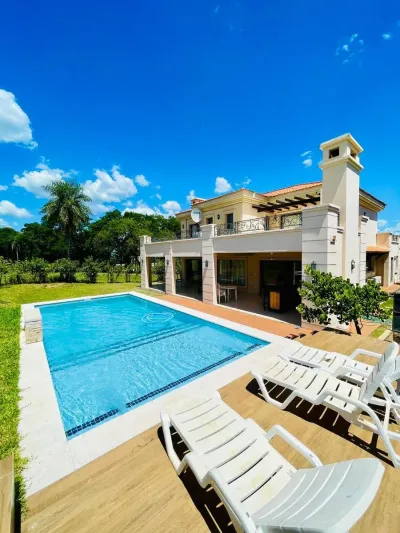 Casa de 3 dormitorios en Venta en San Bernardino