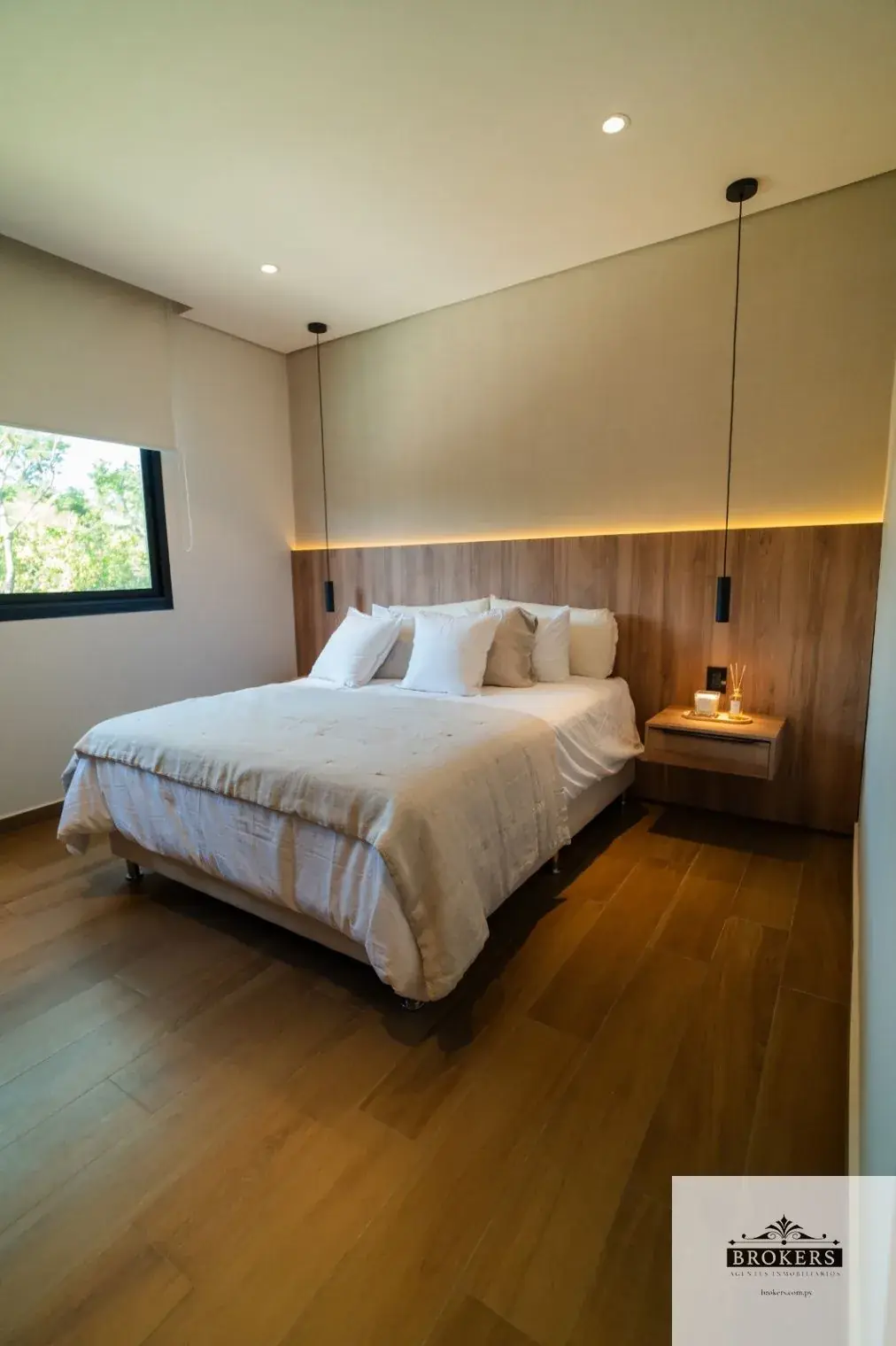 5-Bedroom House for Sale in Cristobal Colon, San Bernardino - Image 18