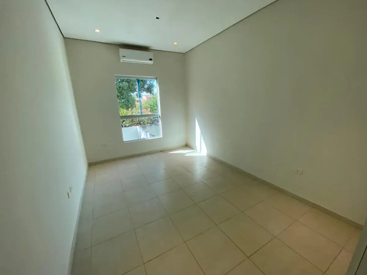 Casa de 3 dormitorios en Venta en Cuarto Barrio, Luque - Image 13