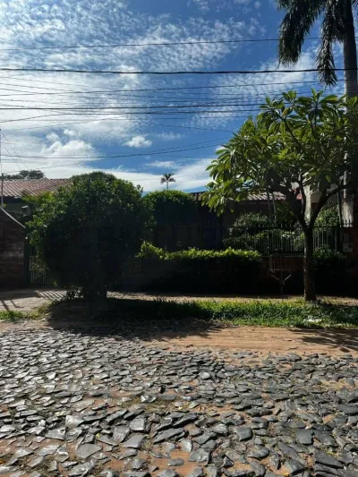 Casa de 3 dormitorios en Venta en Nazareth, Asunción