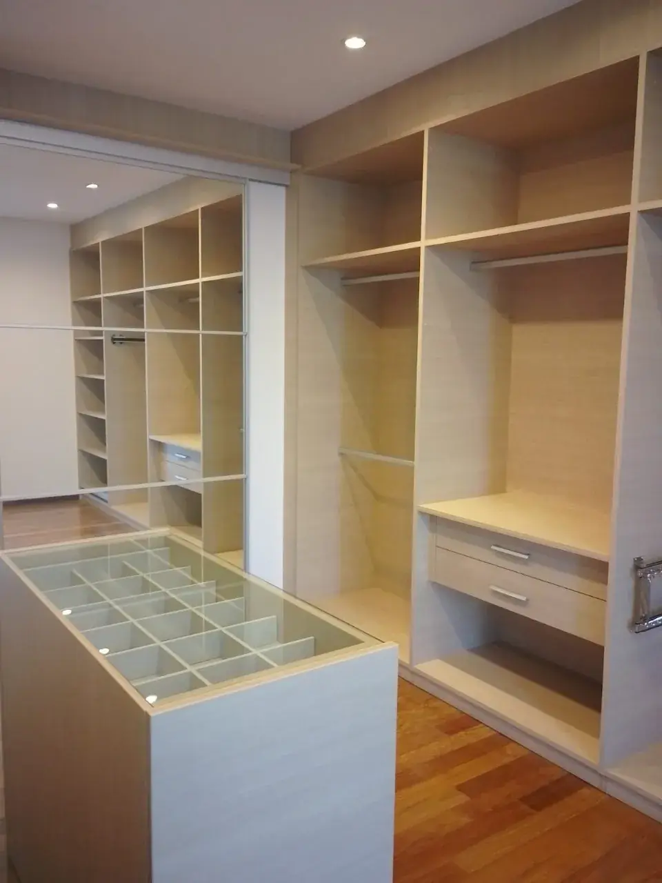 Departamento de 3 dormitorios en Venta en Mburucuyá, Asunción - Image 9