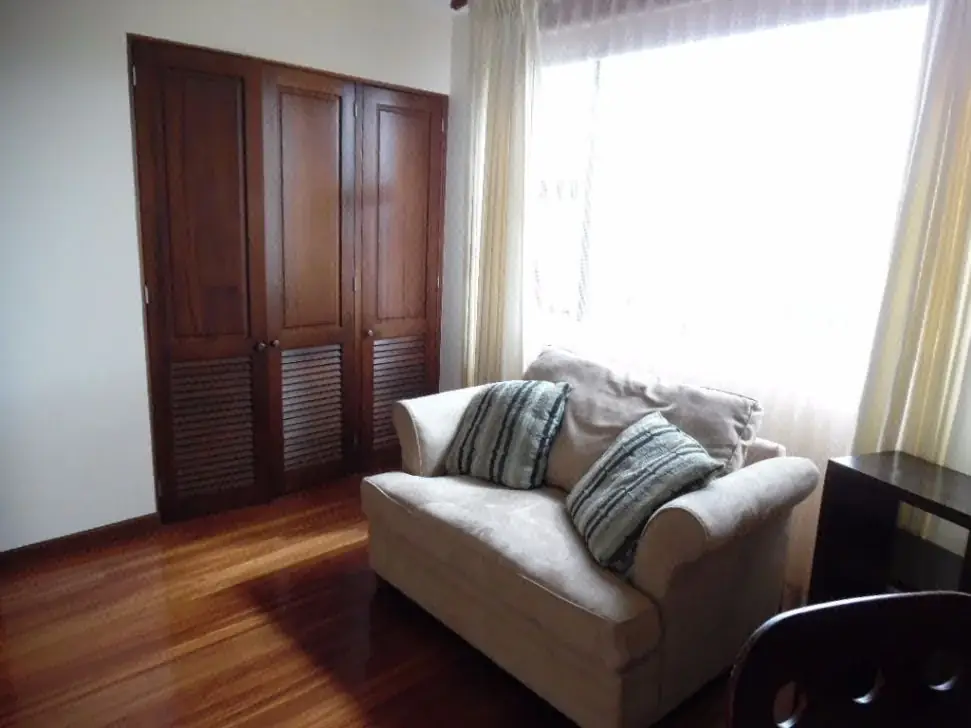Departamento de 2 dormitorios amueblado, 120m², en Alquiler en Zona 10, Ciudad de Guatemala - Image 12