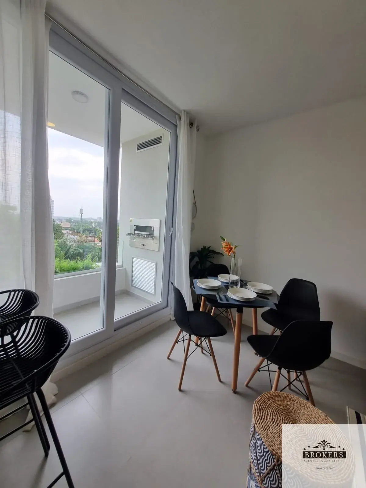 1 Bedroom Apartment for Rent in Luis Alberto de Herrera, Asunción - Image 6
