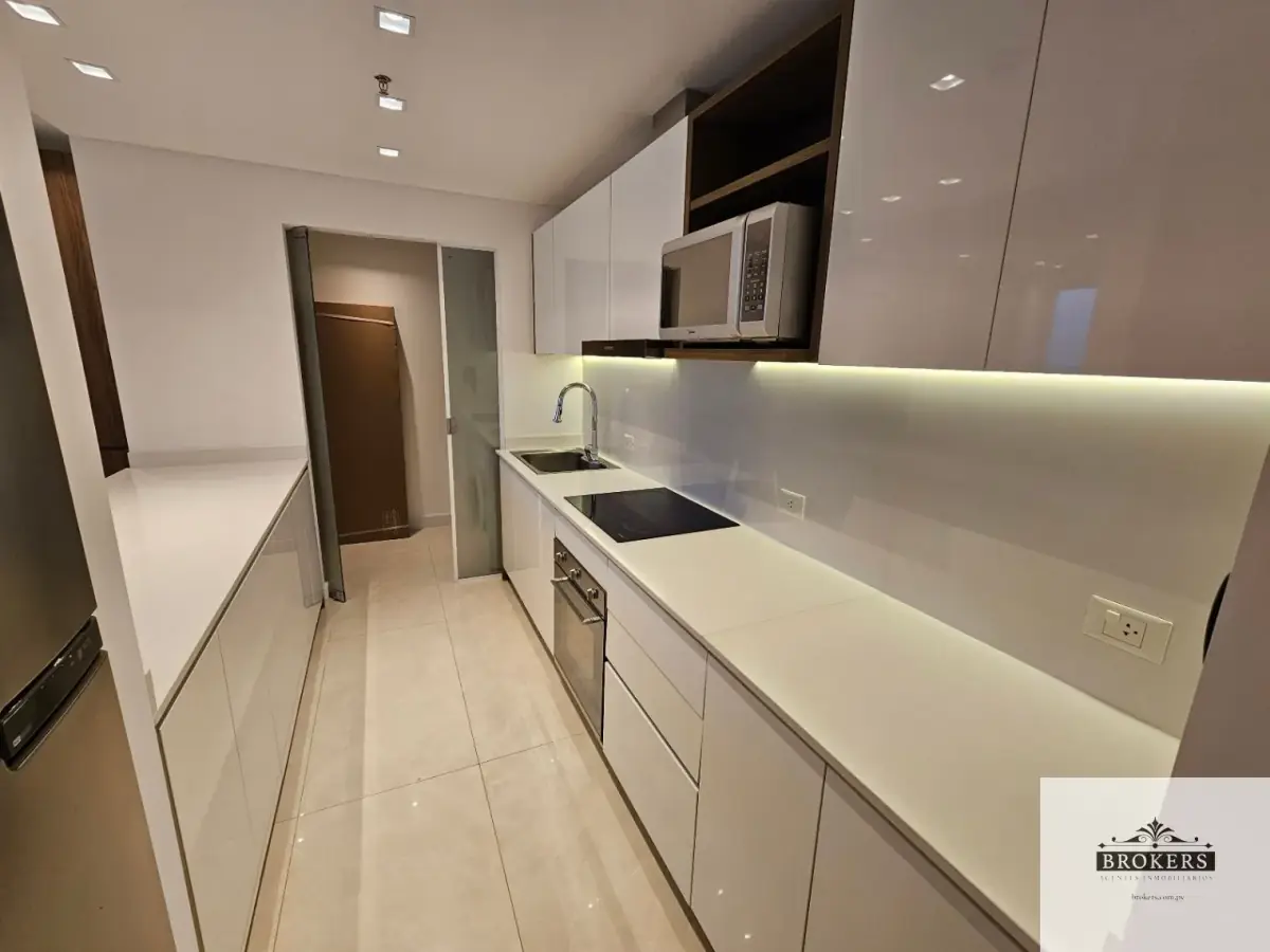 2-Bedroom Apartment for Sale in Ycuá Satí, Asunción - Image 5