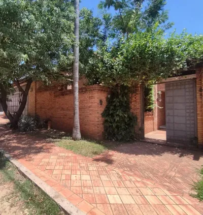 Casa de 3 dormitorios en Venta en Santísima Trinidad, Asunción