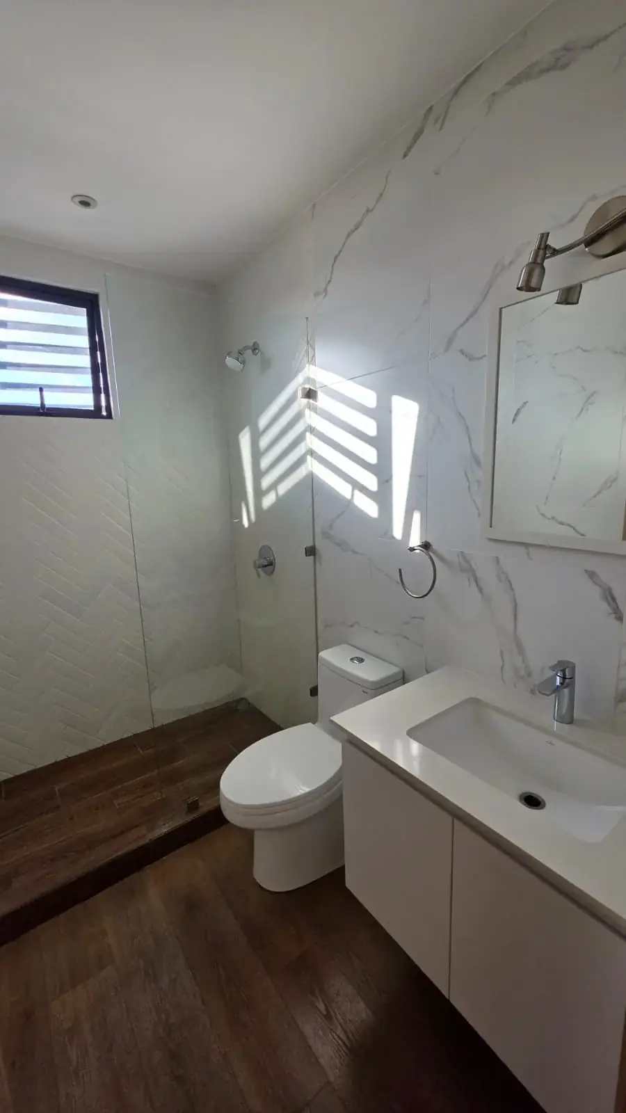 Apartamento de 3 quartos, 137.9m², para Aluguel na Zona 15, Cidade da Guatemala - Image 18