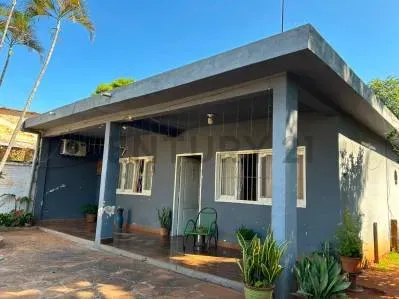 2-Bedroom House for Sale in Primer Barrio, Luque