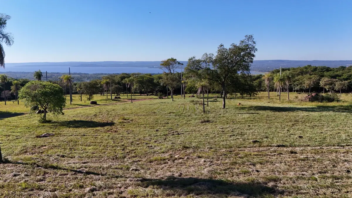 Terreno de 2.200m² en Venta en Cerro Guy, Ypacaraí - Image 1