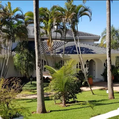 Casa de 5 dormitórios à venda em Ciudad Nueva, Ciudad del Este