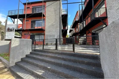 Departamento de 2 dormitorios en Alquiler en Primer Barrio, Luque
