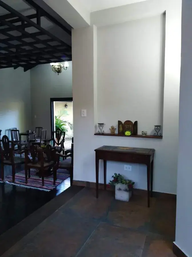 Casa de 3 dormitorios en Venta en Madame Lynch, Asunción - Image 3