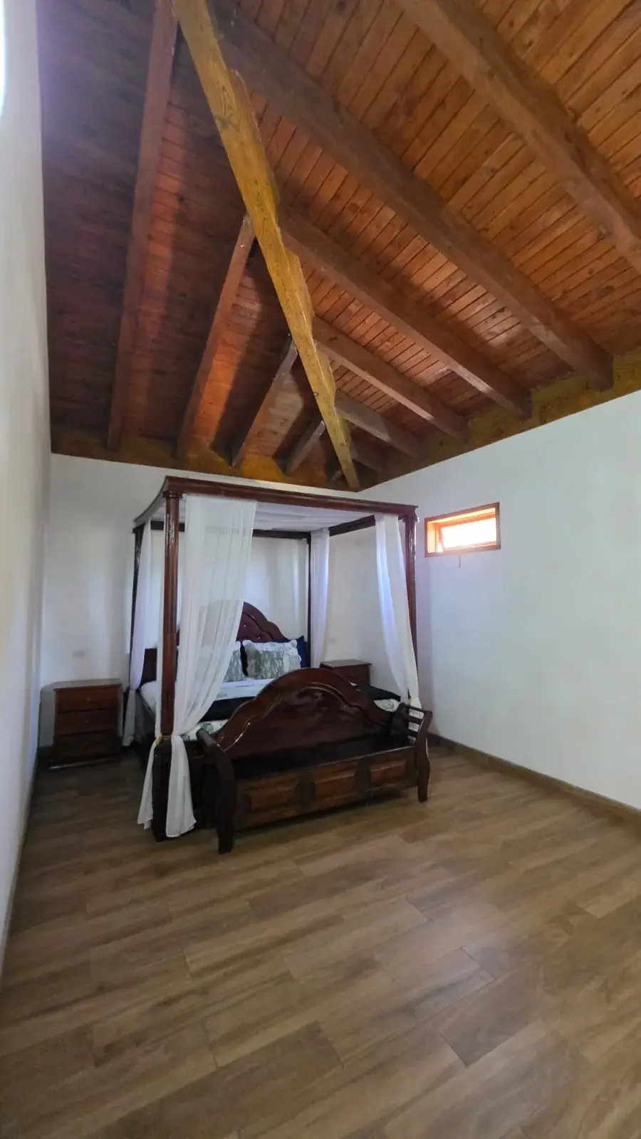 Casa de 3 dormitorios, 1081m², en Venta en El Garitón - Image 23