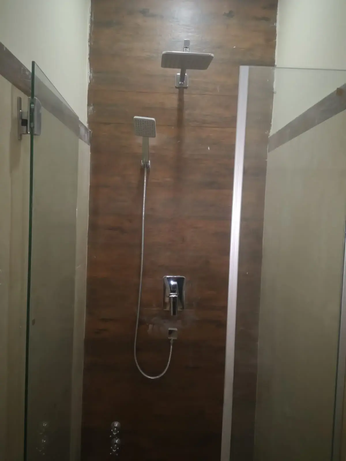 VENDO DUPLEX A ESTRENAR EN LAMBARE - Image 15