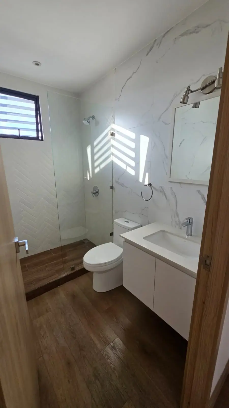 Apartamento de 3 quartos, 137.9m², para Aluguel na Zona 15, Cidade da Guatemala - Image 22