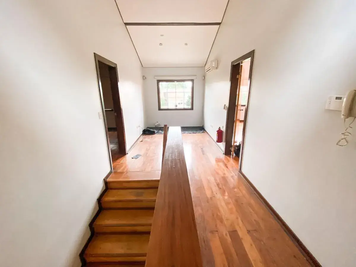 Casa de 4 dormitorios en Venta en Asunción - Image 14