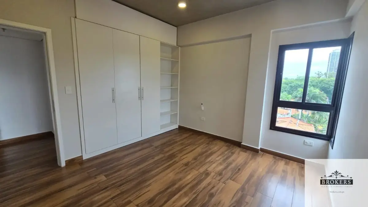 1-Bedroom Apartment for Rent in San Jorge, Asunción - Image 8