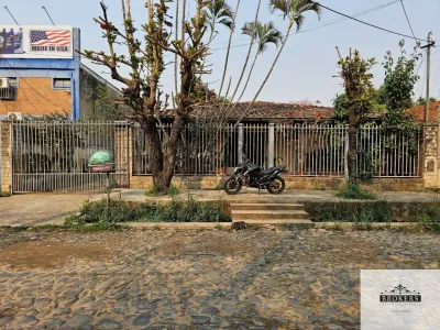 810m² Land for Sale in Villa Aurelia, Fernando de la Mora