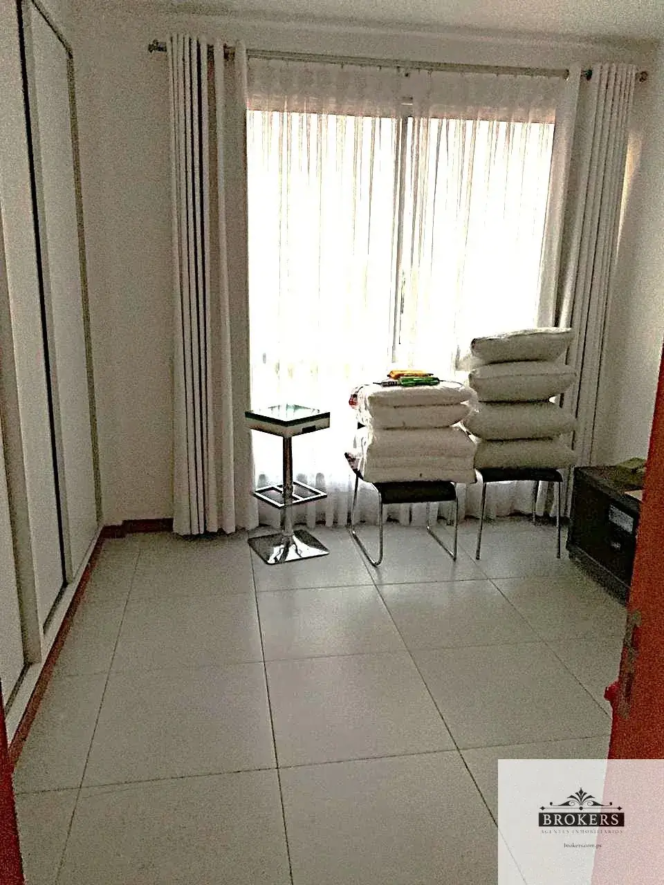 Apartamento de 2 quartos à venda em San Jorge, Assunção - Image 9