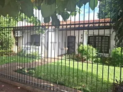 4-Bedroom House for Sale in San Antonio, Asunción