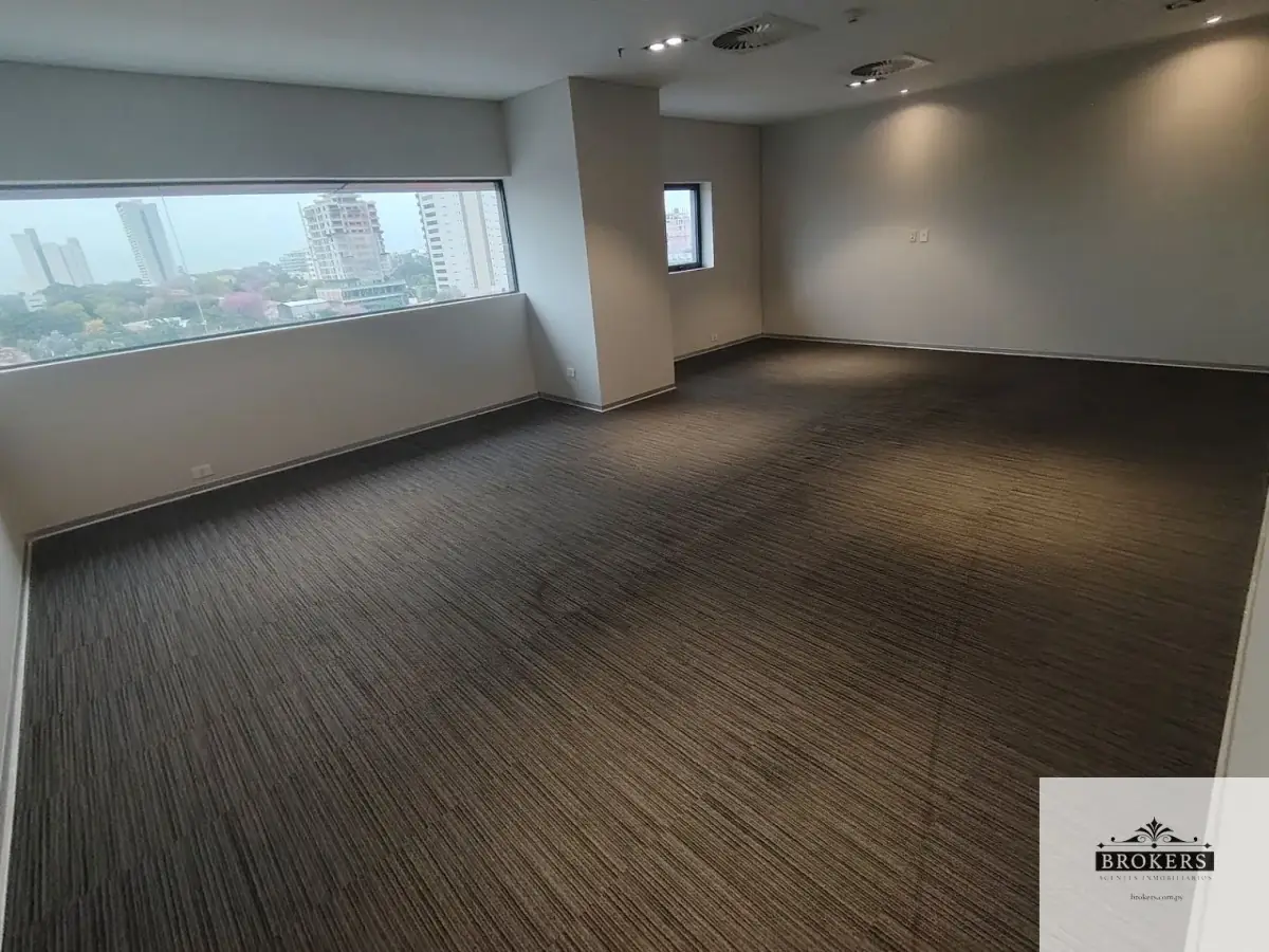 Commercial Space of 444m² for Rent in Recoleta, Asunción - Image 4