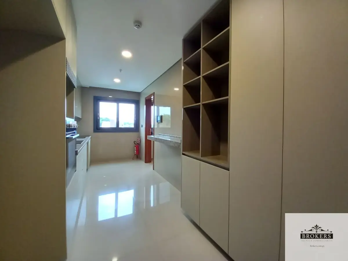 Departamento de 2 dormitorios en Venta en Madame Lynch, Asunción - Image 16