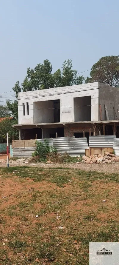 Casa de 4 dormitorios en Venta en San António, Lambaré