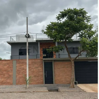 Casa de 1 dormitorio en Alquiler en Arecayá, Mariano Roque Alonso
