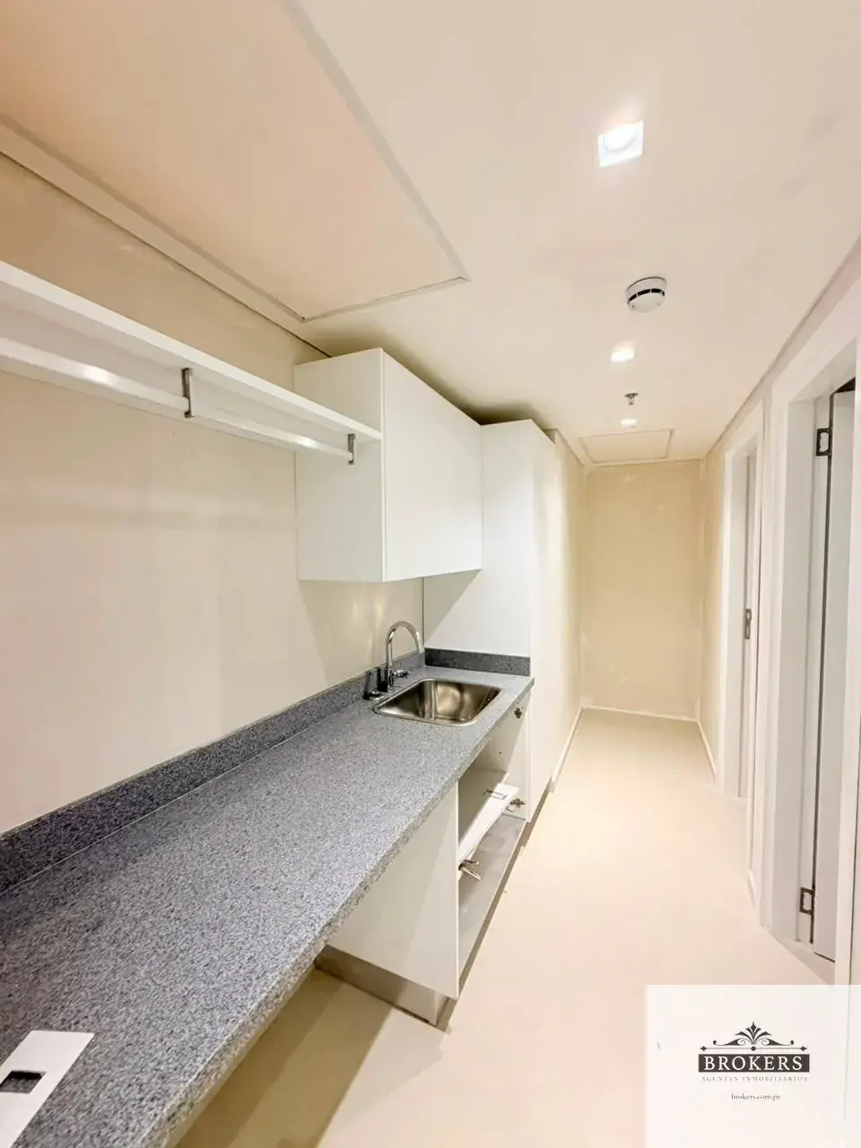 3-Bedroom Apartment for Sale in Mburucuyá, Asunción - Image 7