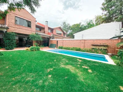 4-Bedroom House for Sale in Asunción