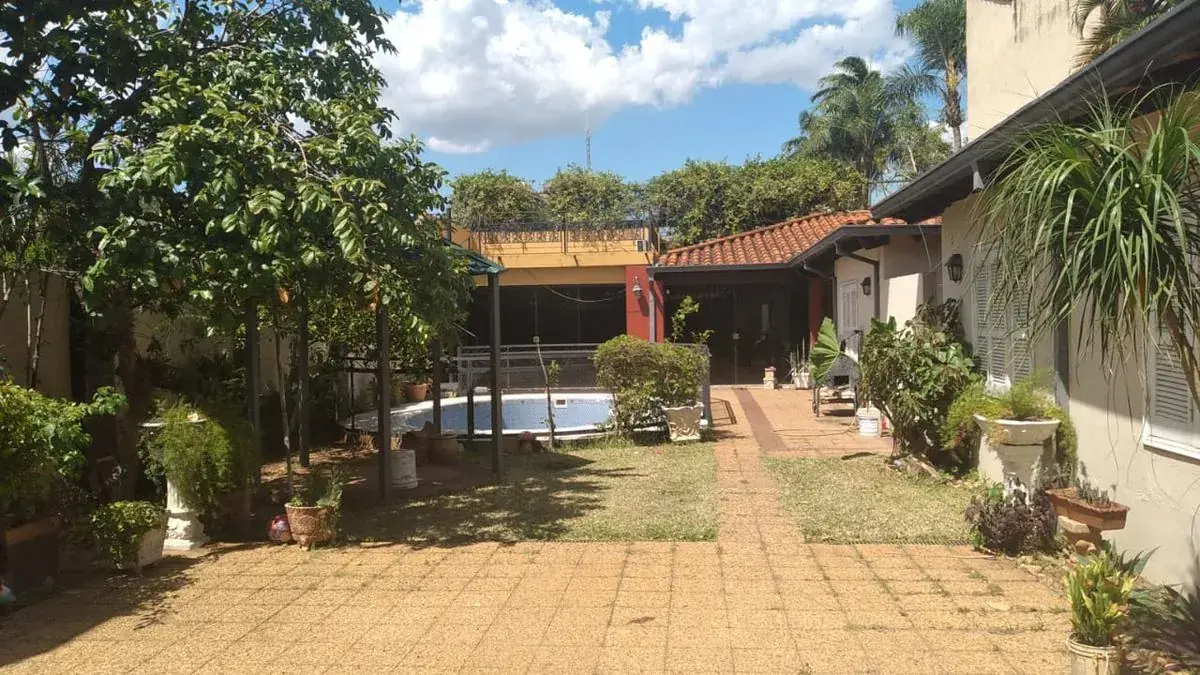 Casa de 5 dormitorios en Venta en Mburucuyá, Asunción - Image 6