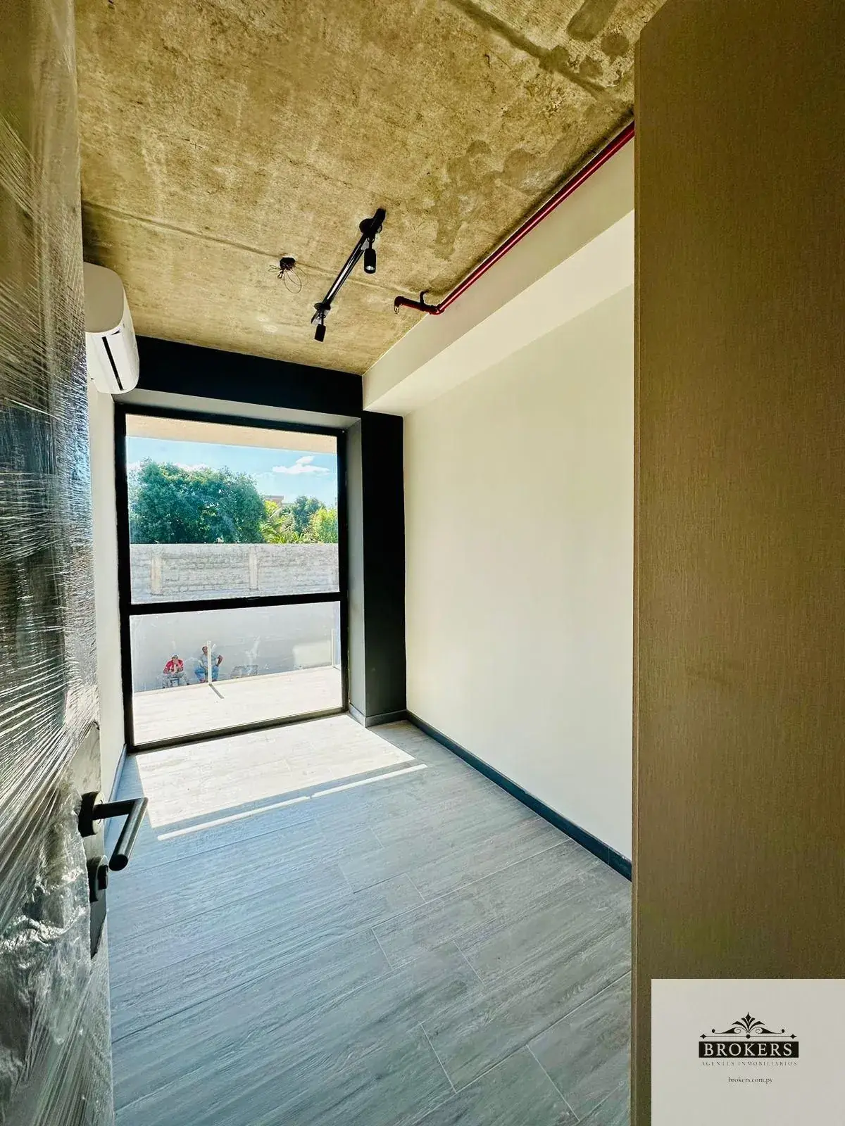3-Bedroom Apartment for Sale in Herrera, Asunción - Image 6