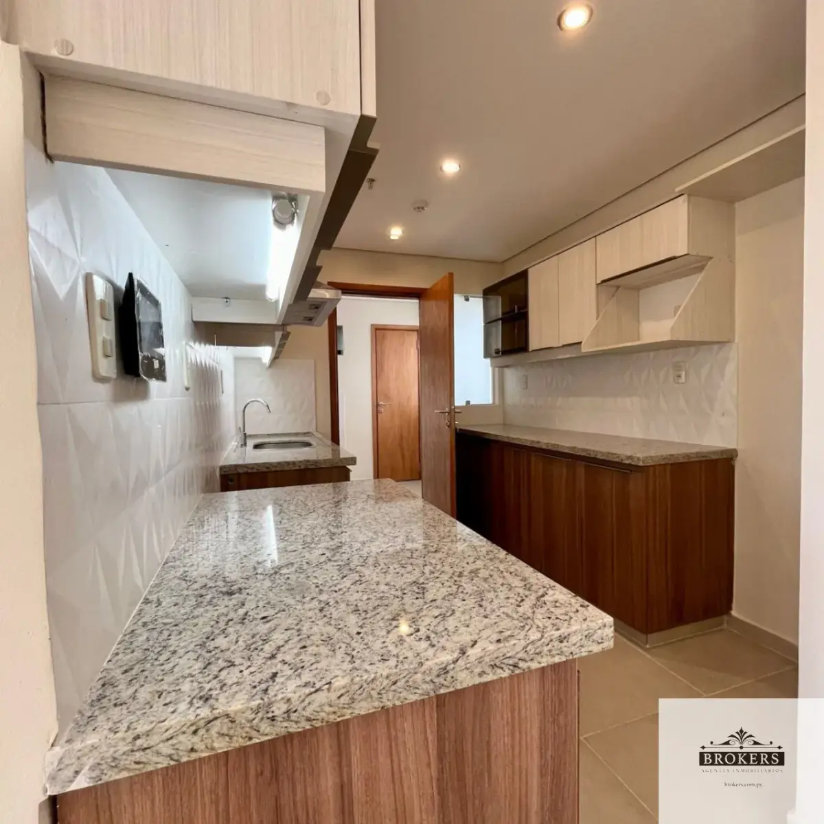 Departamento de 3 dormitorios en Venta en Jara, Asunción - Image 16