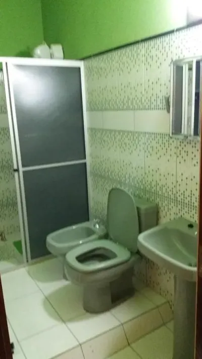 Casa de 5 dormitorios en Venta en Central, Mariano Roque Alonso