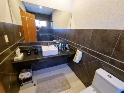 Casa de 3 quartos à Venda em Madame Lynch, Assunção