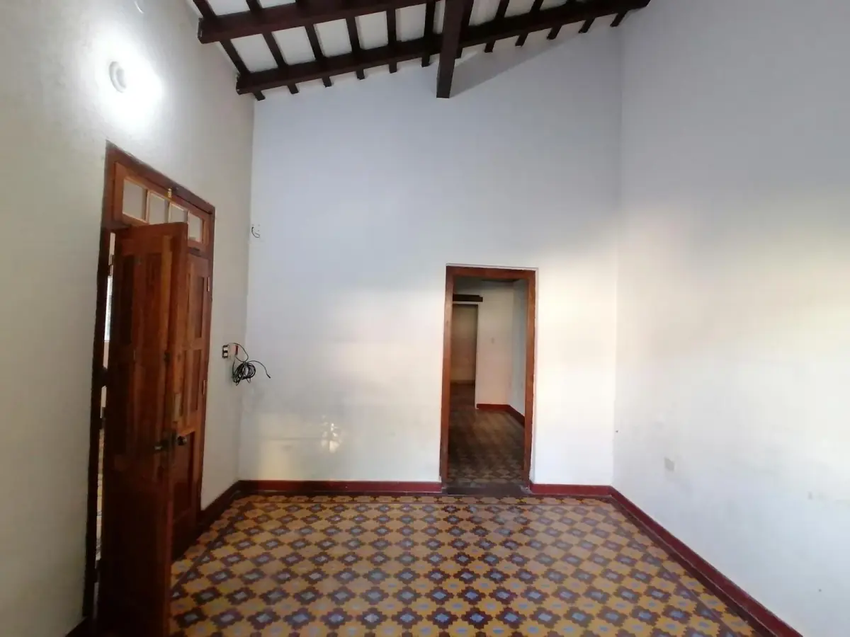 2-Bedroom House for Sale in Obrero, Lambaré - Image 12