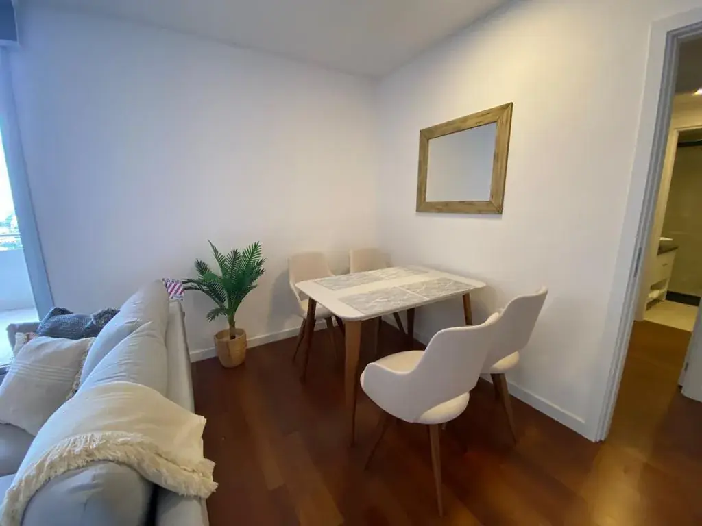 Departamento de 2 dormitorios en Venta en Ycuá Satí, Asunción - Image 5