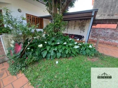 Casa de 4 dormitorios en Venta en Cuarto Barrio, Luque