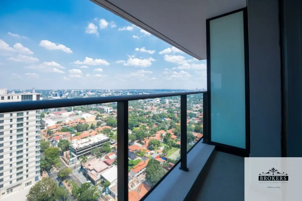 3-Bedroom Apartment for Sale in Carmelitas, Asunción - Image 18